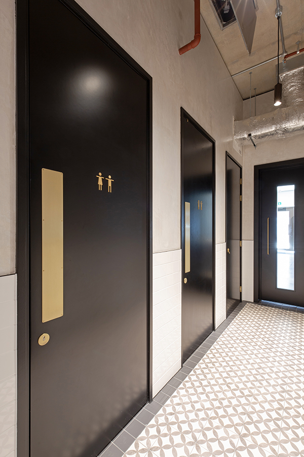 Shadbolt-The_Featherstone_Building